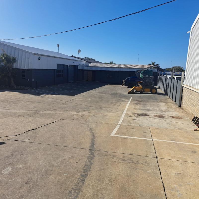 To Let Commercial Property for Rent in Walmer Eastern Cape